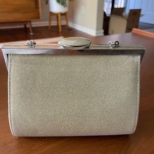 Menbur gold glitter clutch